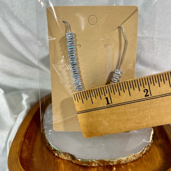 Baguette Adjustable Bracelet - Picture 4 of 4